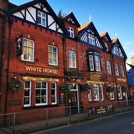 The White Horse 3*