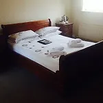 The White Horse 3*